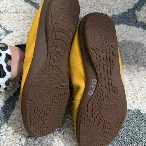 NWOT Hush puppies size 7 mustard driving shoes/loafer - Picture 7 of 10